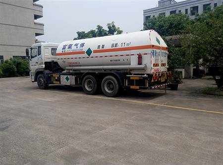 液氧槽车
